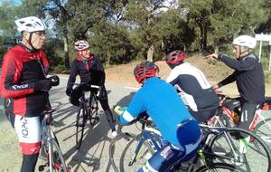 Les instructions, comment bien aborder une descente de col. 